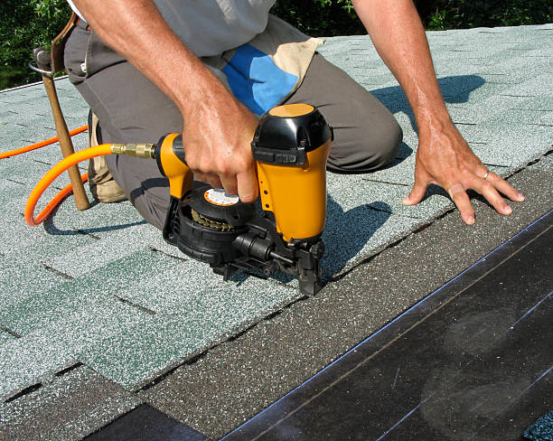 Professional Roofing Contractor in Crooked Lake Park, FL