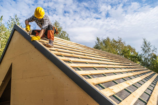 Quick and Trustworthy Emergency Roof Repair Services in Crooked Lake Park, FL